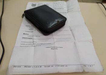 Homem que acabou de sair da prisão comete assalto e deixa documentos pessoais no local