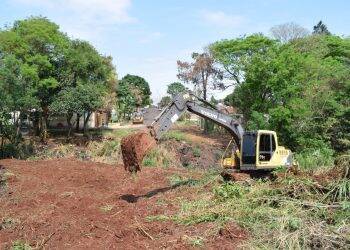 Prefeitura inicia construção de ponte entre os bairros Ipê e KLP