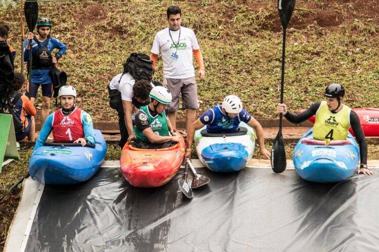 Pela 10ª vez, Instituto Meninos do Lago é a melhor equipe do Campeonato Brasileiro de Canoagem