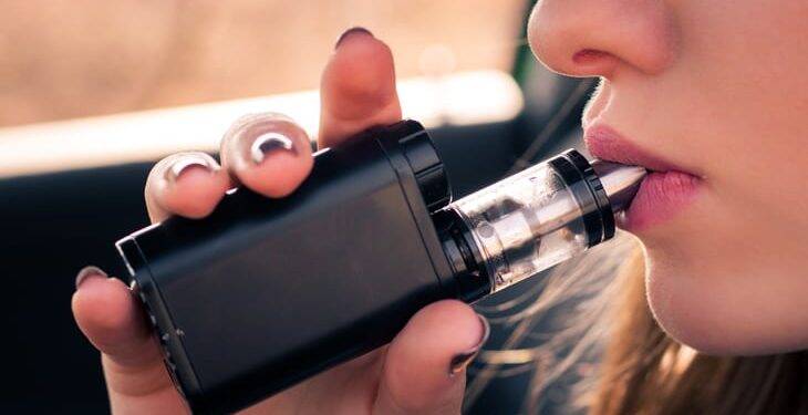 Pesquisadores estudam lesão pulmonar causada por cigarro eletrônico