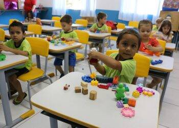 Secretária de Educação divulga calendário para matrícula na rede municipal de ensino