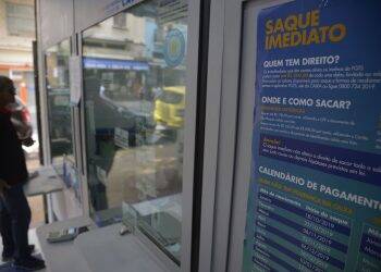 Caixa já pagou 42% do valor disponível para saque imediato do FGTS