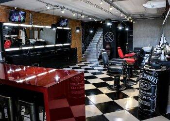Conhece a barbearia La Mafia em Foz do Iguaçu? Faça um tour online!
