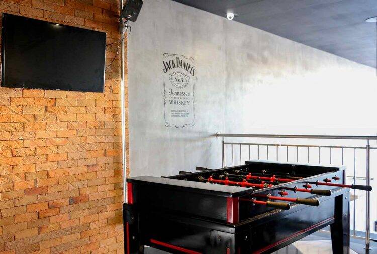 Conhece a barbearia La Mafia em Foz do Iguaçu? Faça um tour online!