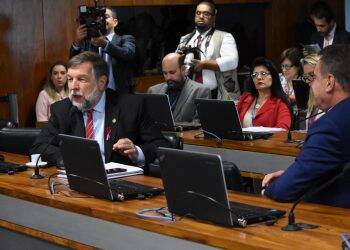 Foz do Iguaçu poderá ter zona de livre comércio com o exterior