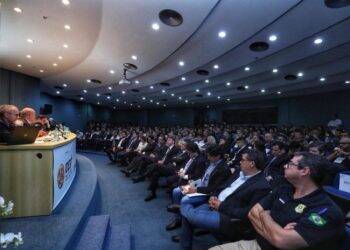 Seminário sobre fronteiras debate o mercado ilegal de defensivos agrícolas