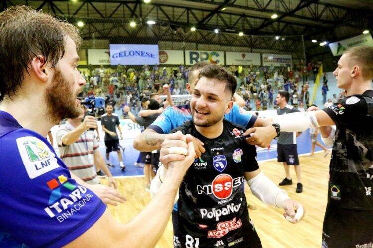 Foz Cataratas Futsal vence e está na final do Campeonato Paranaense Série Ouro