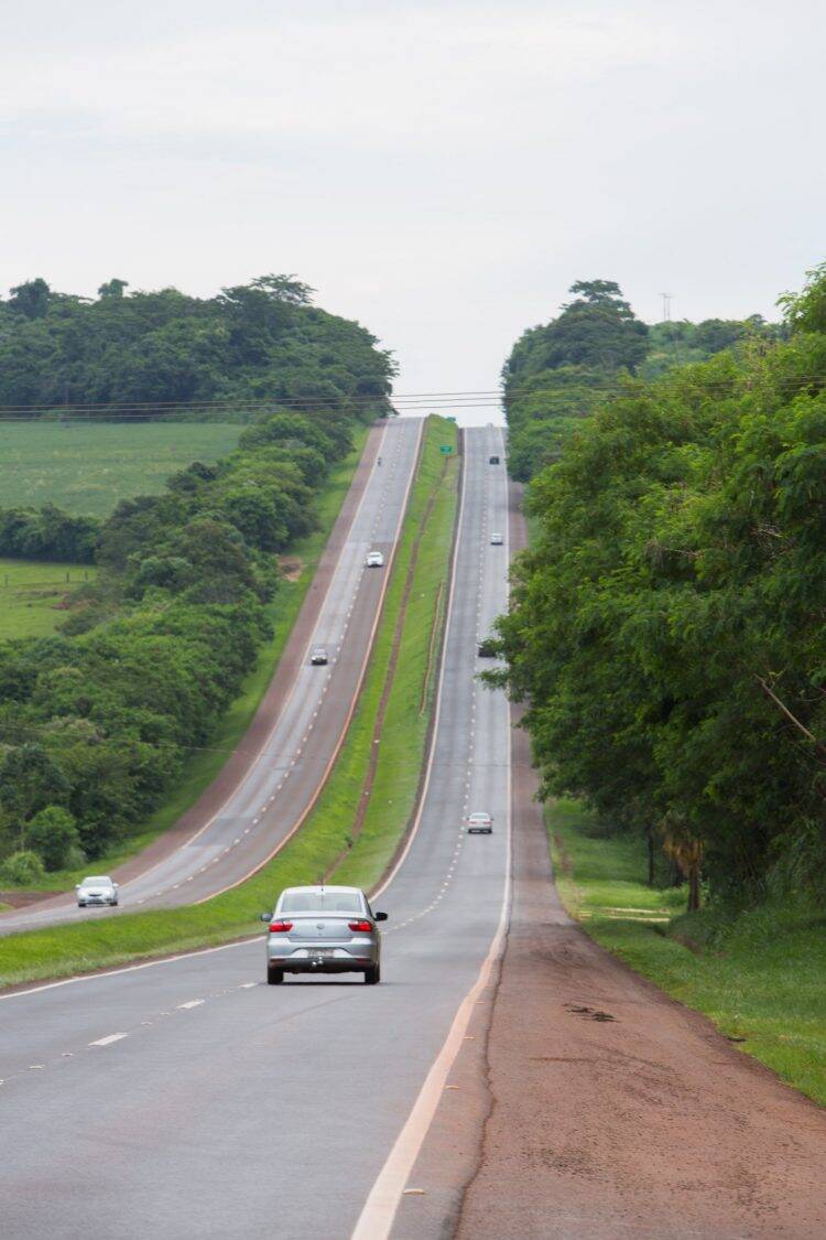 Finados: 120 mil veículos deverão circular na BR-277
