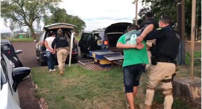 Quadrilha armada invade residência, rouba mercadorias e é presa pela PRF