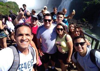 Trabalhadores da hotelaria vivem “dia de turista” em Foz