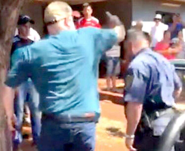 Deputados paraguaios aprovam repúdio contra Senador que ofendeu brasileiros