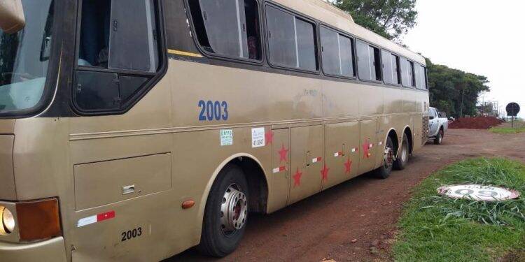 Receita Federal apreende 9 ônibus na BR 277 em dois dias de Operação