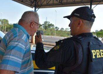 PRF registra seis mortes e 101 motoristas bêbados durante o feriado no Paraná