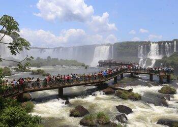 Parque Nacional do Iguaçu recebe mais de 35 mil visitantes no feriadão