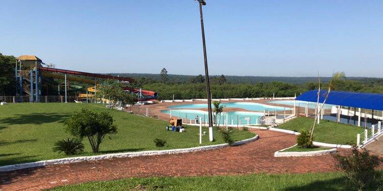 Polícia Federal interdita balneário com águas termais em Foz do Iguaçu