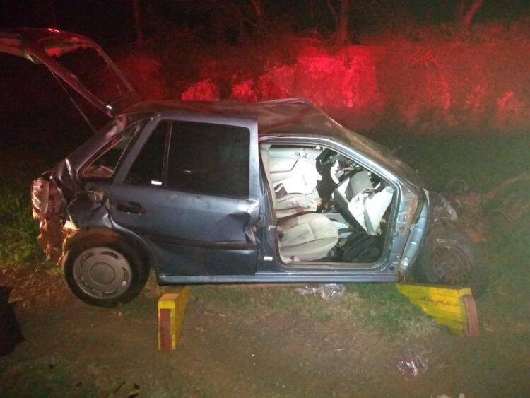 Carro se choca contra comboio da PF que deslocava caminhões apreendidos em porto clandestino