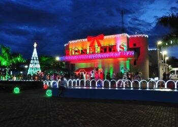 Santa Terezinha de Itaipu entra no clima para abrir a agenda do “Encanto de Natal”