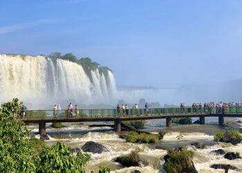 Moradores de Foz e região terão acesso gratuito às Cataratas no domingo