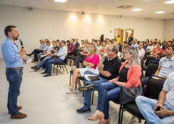 Sebrae/PR e Prefeitura de Foz do Iguaçu vão desburocratizar a abertura de empresas