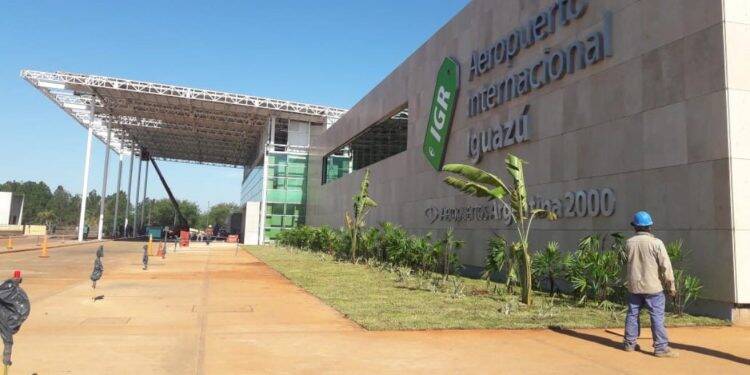 Aeroporto de Iguazú ganha mais três linhas entre Córdoba, Mendoza e Rosário