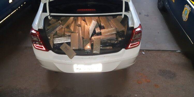 PRF apreende 276kgs de maconha