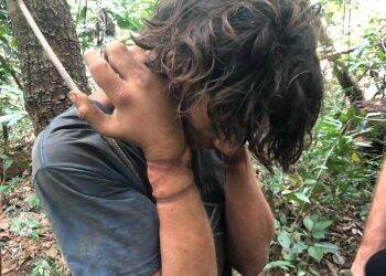 Polícia resgata homem amarrado para ser morto