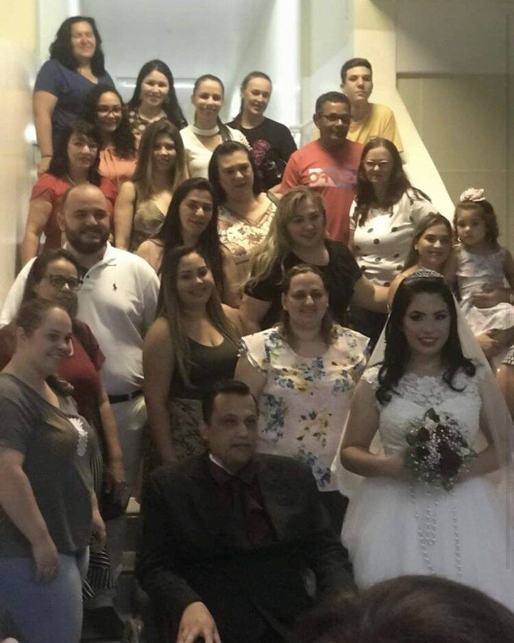 Paciente da UTI se casa no Hospital Municipal Padre Germano Lauck