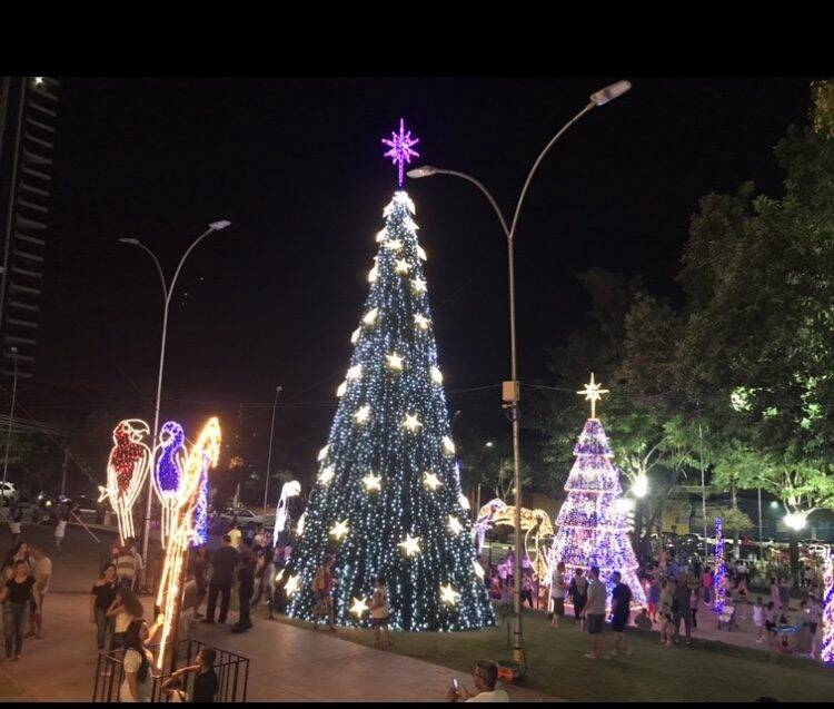 Grande público na primeira noite do Natal de Foz