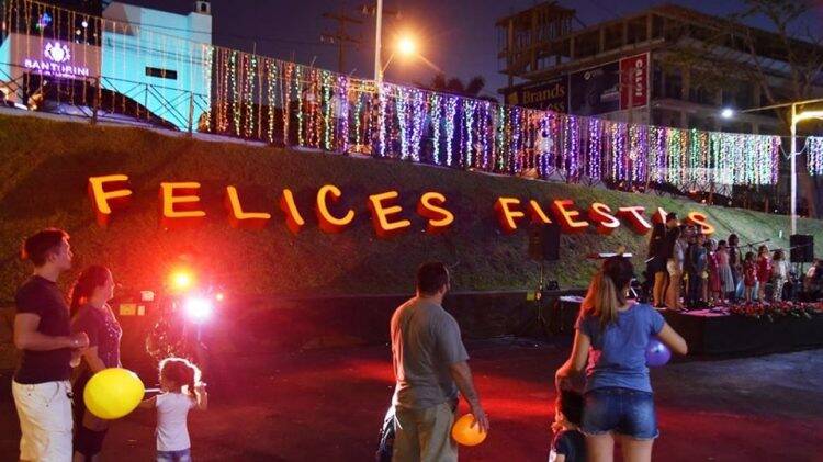 Cidade do Leste se “veste” para o Natal ressaltando a cultura paraguaia