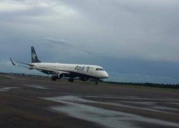 Avião da Azul que pousaria em Foz do Iguaçu precisou alternar e aterrissar em Cascavel