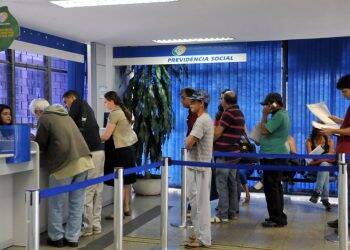 INSS: sai regra para beneficiário que vive no exterior comprovar vida