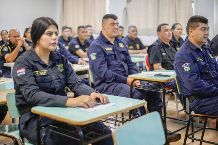 Intercâmbio e cooperação na segurança fortalecem atendimento ao turista