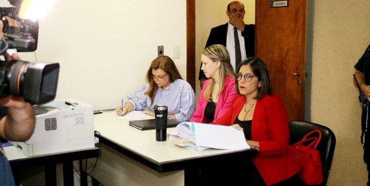 Javier e Sandra Zacarías estão proibidos de deixar o Paraguai