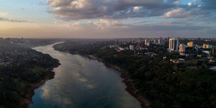 Previsão é de 50mm de chuva nesta segunda-feira, 16, em Foz