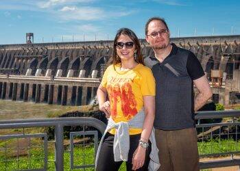 Usina de Itaipu bate recorde de turistas dois dias antes do final do ano