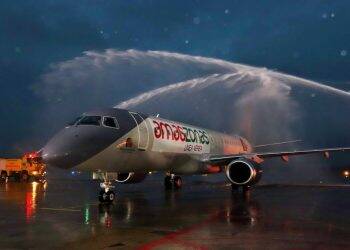 Foz recebe primeiro voo direto de Santa Cruz de la Sierra, pela Amaszonas