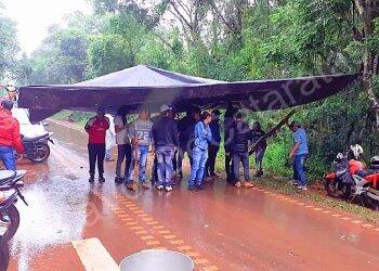 Trabalhadores fecharão acesso às Cataratas e Aeroporto de Puerto Iguazú (AR)