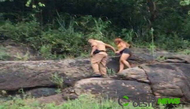 Jovem pula de barranco por ciúmes de sua irmã gêmea em Foz do Iguaçu