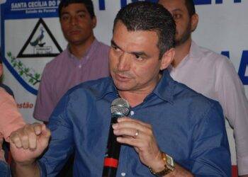 Prefeito que teria usado carro do município para ir a motel é agredido em assalto