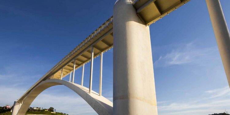 Itaipu passa a divulgar boletim diário sobre vazão do rio Paraná