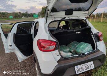 Homem é preso com mais de 90kg de maconha na BR 277, em STI