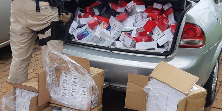 PRF apreende mais de mil celulares na região de fronteira