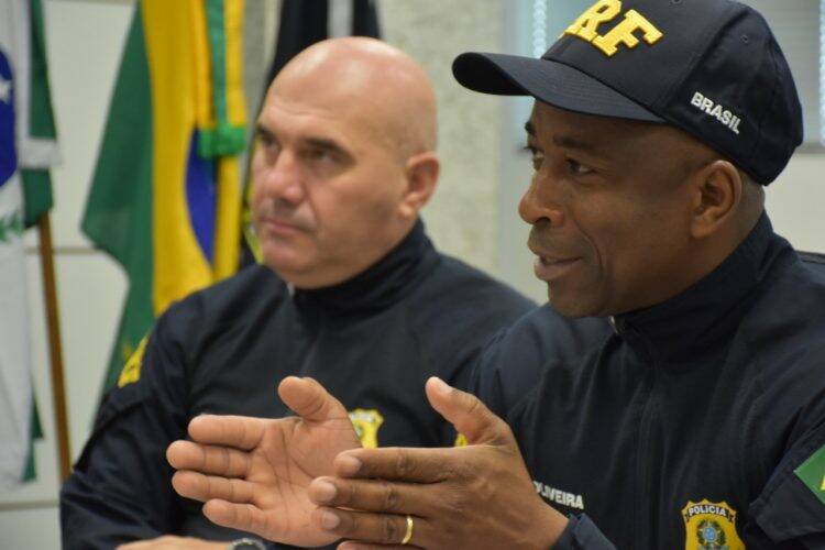 Na volta às aulas, PRF orienta prefeituras sobre fiscalização do transporte escolar