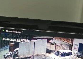 Vídeo mostra momento em que empresa é assaltada em Cidade do Leste