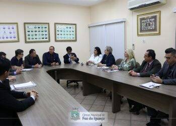Câmara de Vereadores de Foz abre atendimento ao público