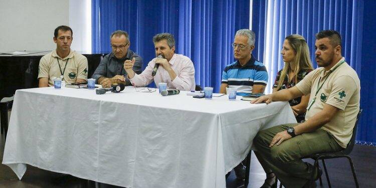 Município mobiliza distrito oeste para combate à dengue neste sábado