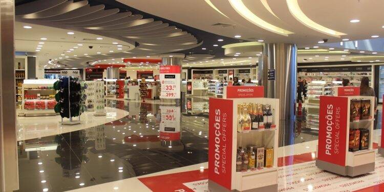 Limite de compras em free shops sobe para US$ 1mil