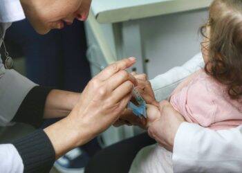 Paraná registra mais de 800 casos de sarampo