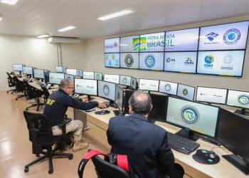 Paraná põe forças de segurança à disposição do governo federal