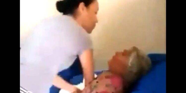 Em vídeo, cantora evangélica é flagrada batendo na sogra de 73 anos; cenas fortes